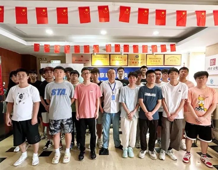 近期結(jié)班留影 | 百尺竿頭，更進(jìn)一步，加